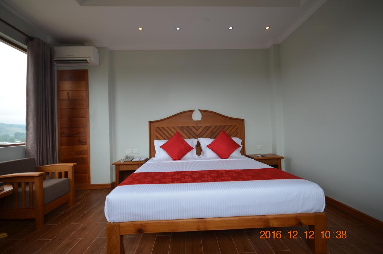 Hotel Thipaw Hsipaw Exterior photo